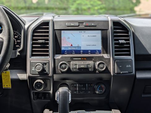 Used 2019 Ford F150 XLT w/ Equipment Group 302A Luxury image 16