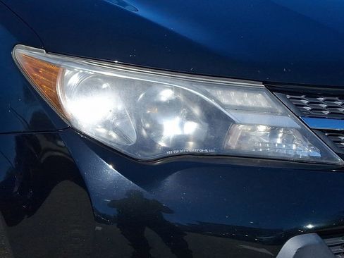 Used 2014 Toyota RAV4 XLE image 10