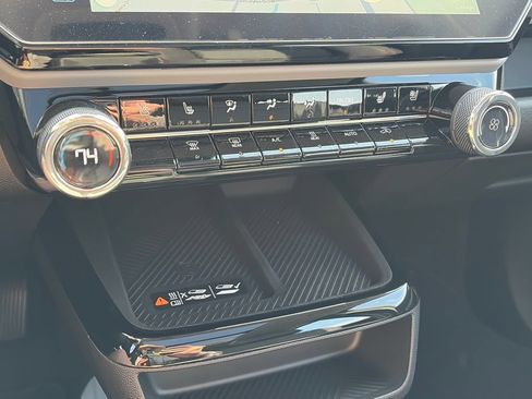 New 2027 Chevrolet Bolt RS w/ Technology Package FWD image 22