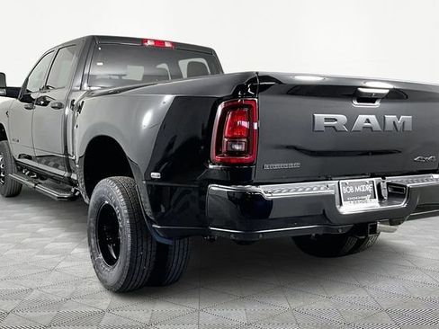 New 2026 RAM 3500 Big Horn AWD/4WD image 4