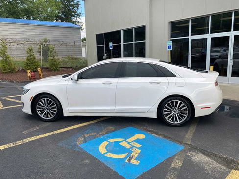 Used 2017 Lincoln MKZ Select FWD image 15