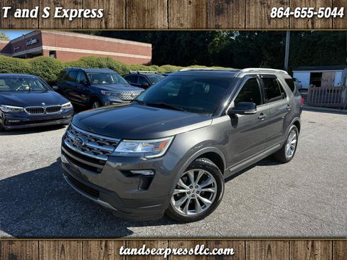 Used 2018 Ford Explorer XLT w/ Equipment Group 202A FWD image 1