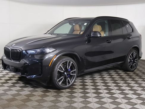 Used 2024 BMW X5 xDrive40i AWD/4WD image 11