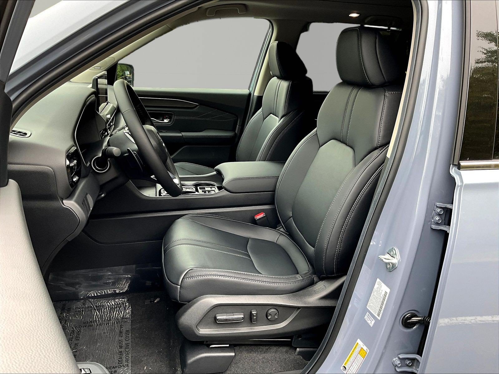 New 2026 Honda Pilot image 17