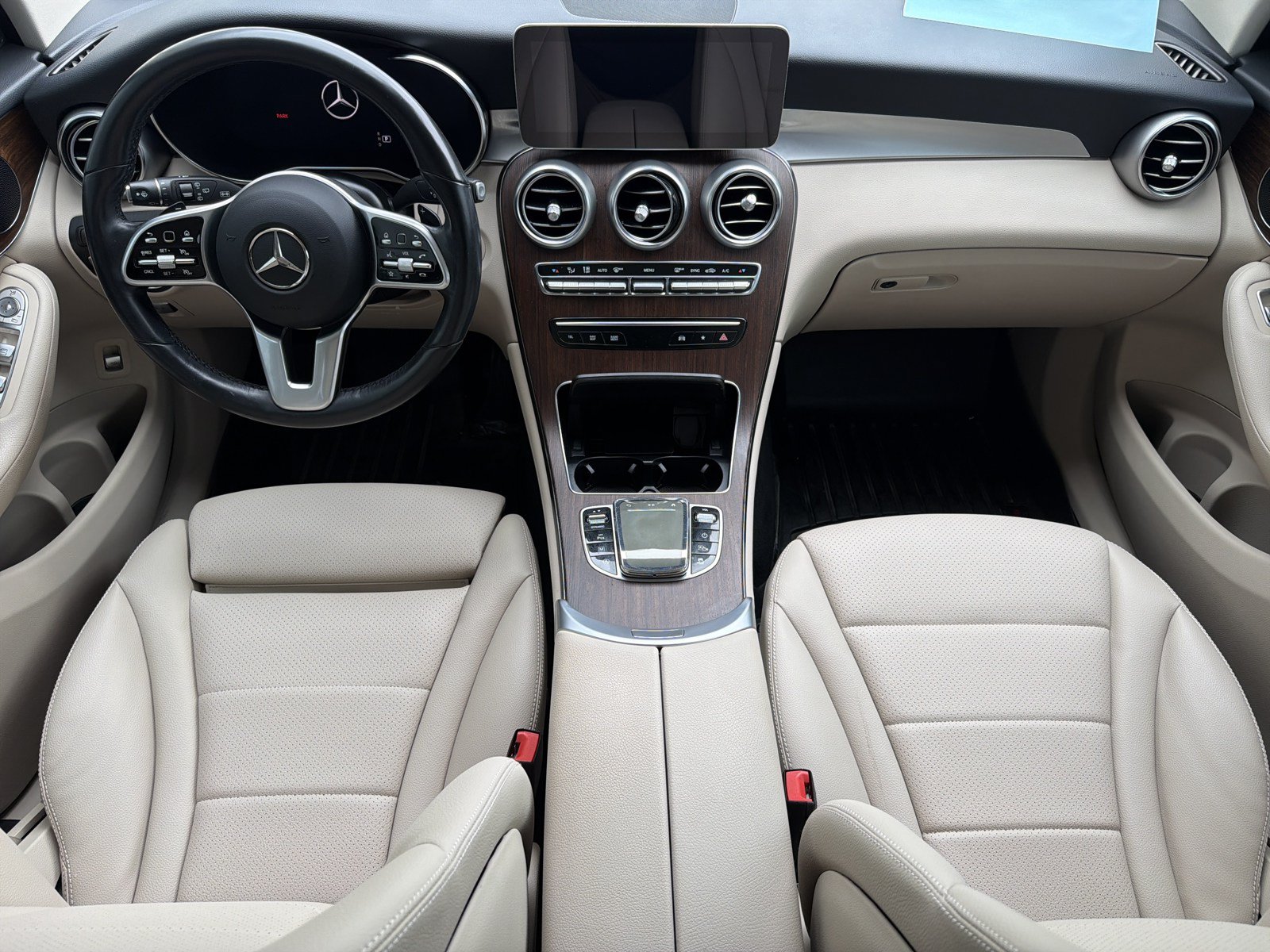 Used 2022 Mercedes-Benz GLC 300 4MATIC image 23