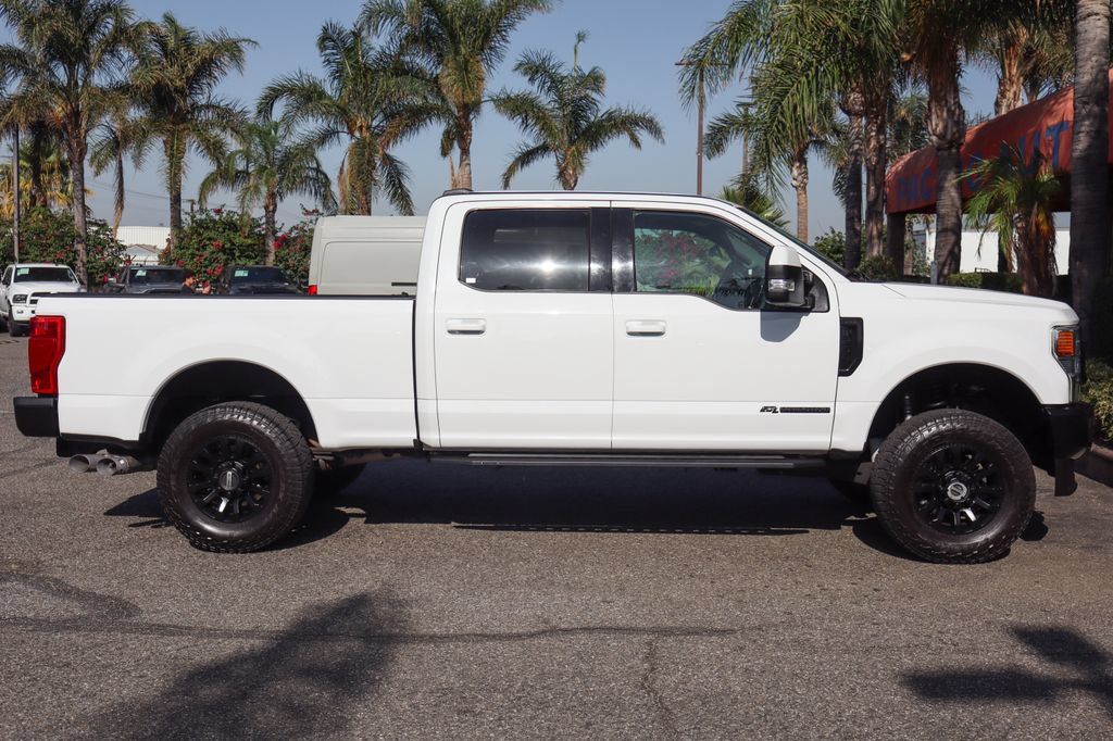 Used 2020 Ford F250 Lariat w/ Lariat Value Package AWD/4WD image 11