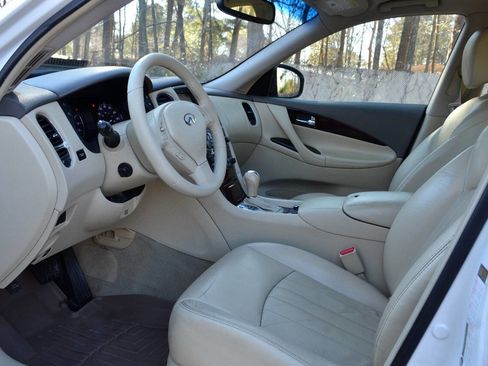 Used 2014 INFINITI QX50 Journey w/ Premium Package image 15