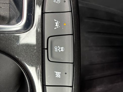 Certified 2023 Chevrolet TrailBlazer ACTIV image 18