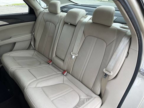 Used 2017 Lincoln MKZ Reserve w/ Technology Package image 32