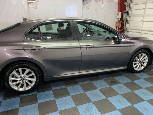 Used 2024 Toyota Camry LE image 6