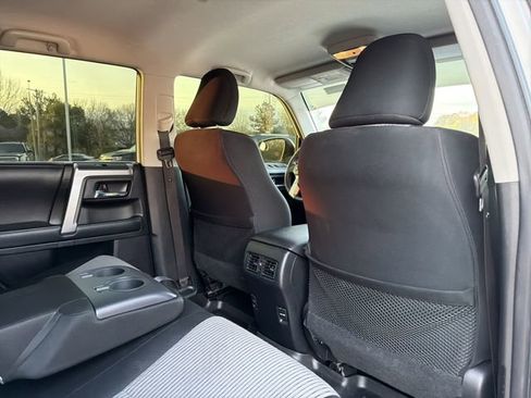 Used 2019 Toyota 4Runner SR5 image 17