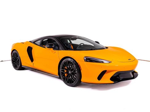 Used 2023 McLaren GT RWD image 7