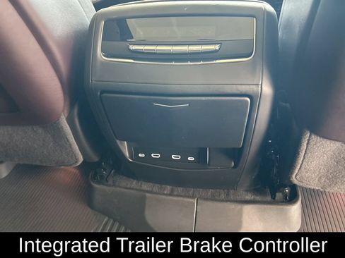 Used 2024 Cadillac Escalade V AWD/4WD image 43