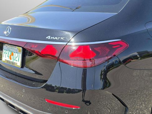 Used 2025 Mercedes-Benz E 350 4MATIC Sedan image 38