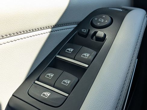 Used 2023 BMW X5 sDrive40i w/ Premium Package image 22