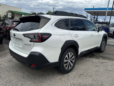 Certified 2023 Subaru Outback Premium AWD/4WD image 3