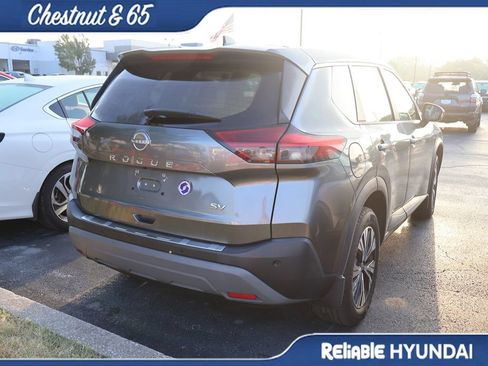 Used 2023 Nissan Rogue SV FWD image 22