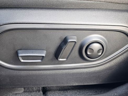 New 2026 Jeep Cherokee Laredo AWD/4WD image 14