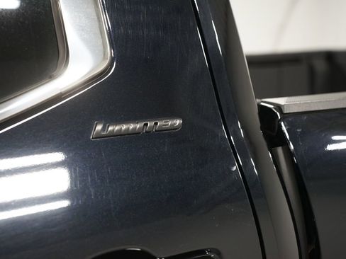 Used 2024 Toyota Tundra Limited image 11