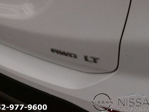 Used 2024 Chevrolet Equinox LT AWD/4WD image 8