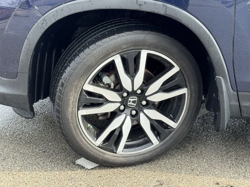 Used 2019 Honda Pilot Elite image 47