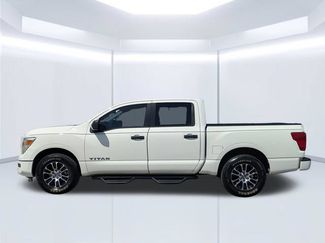 Used 2022 Nissan Titan SV RWD video 2