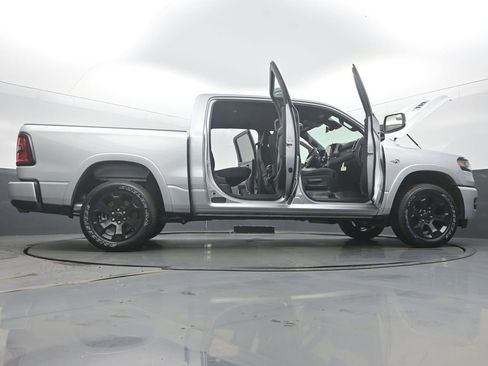 New 2026 RAM 1500 4x4 Crew Cab image 61