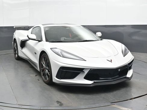 Used 2023 Chevrolet Corvette Stingray Premium Cpe w/ Z51 Performance Package RWD image 6