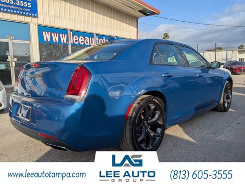 Used 2021 Chrysler 300 Touring w/ Sport Appearance Package image 3