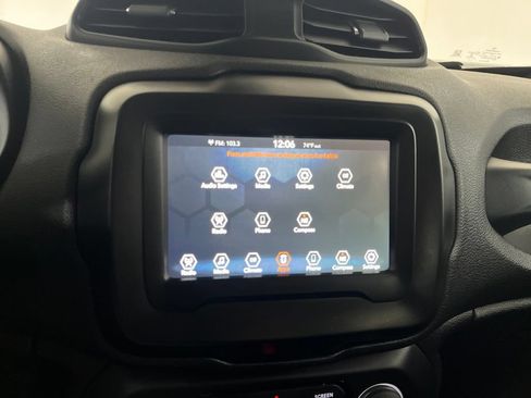 Used 2018 Jeep Renegade Sport w/ Power & Air Group AWD/4WD image 70