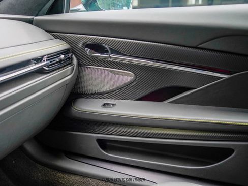 Used 2025 Aston Martin DB12 Coupe image 37