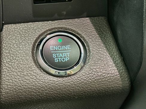 Used 2021 Ford Expedition XLT RWD image 20