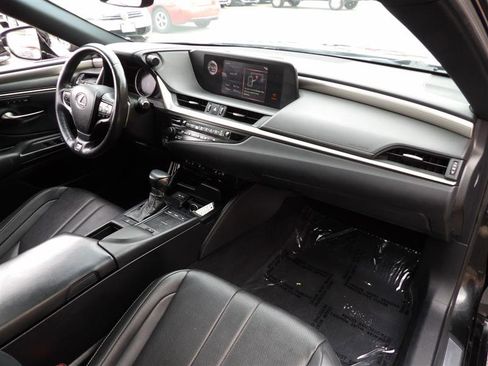 Used 2020 Lexus ES 350 F Sport image 18