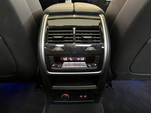 Used 2022 BMW X7 xDrive40i AWD/4WD image 40