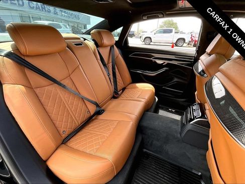 Used 2023 Audi S8 AWD/4WD image 24