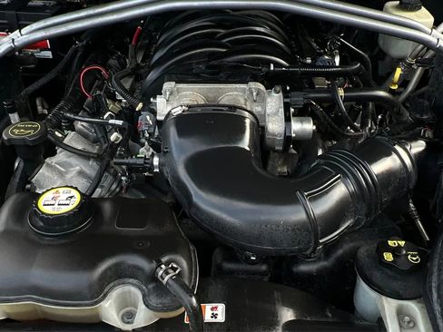 Used 2008 Ford Mustang GT Premium RWD image 9