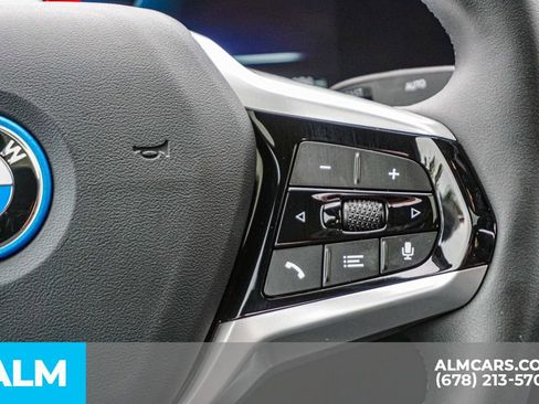 Used 2025 BMW i4 eDrive40 image 31