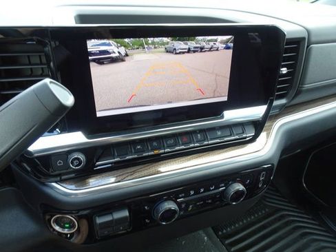 New 2026 Chevrolet Silverado 1500 LT AWD/4WD image 9