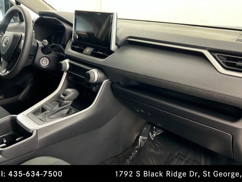 Used 2024 Toyota RAV4 LE image 24