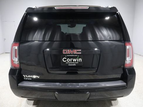 Used 2016 GMC Yukon SLT w/ Open Road Package image 3