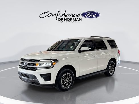 Used 2022 Ford Expedition XLT AWD/4WD image 4