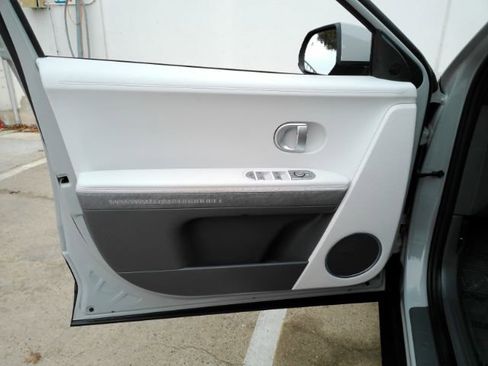 Used 2023 Hyundai Ioniq 5 SEL w/ Cargo Package image 11