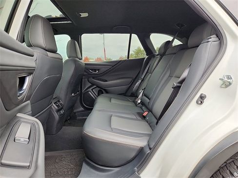 Used 2022 Subaru Outback Wilderness image 10
