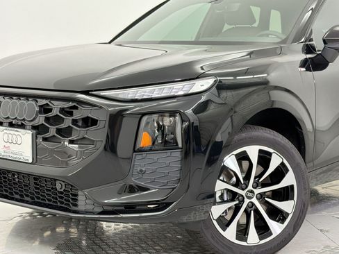 New 2026 Audi Q3 quattro 2.0T AWD/4WD image 11