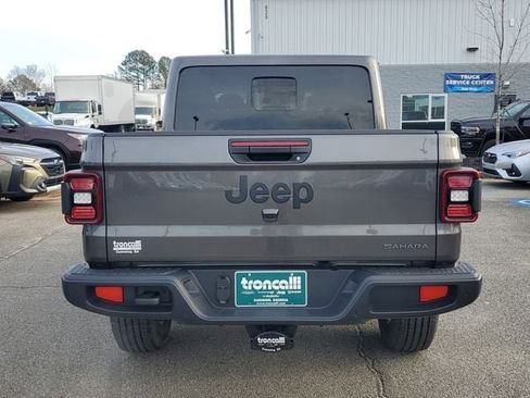 New 2026 Jeep Gladiator Sport image 5