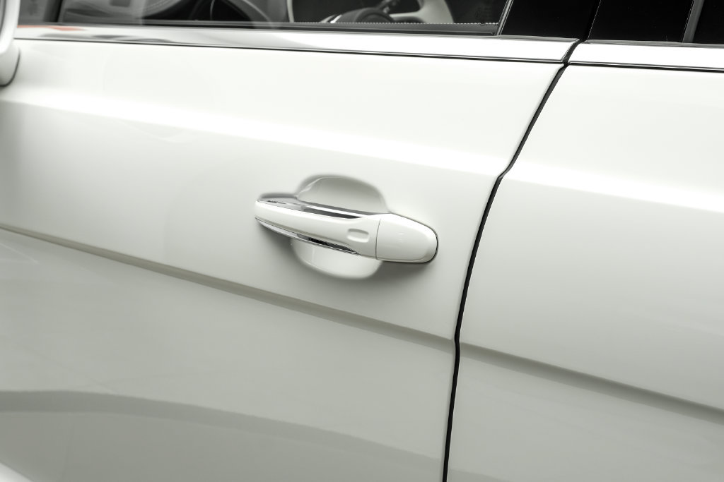 Used 2024 Bentley Bentayga AWD/4WD image 51