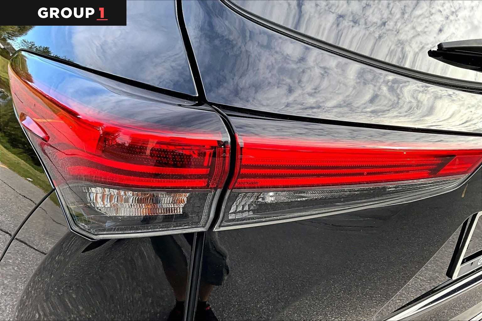 Used 2023 Toyota Highlander Limited AWD/4WD image 28