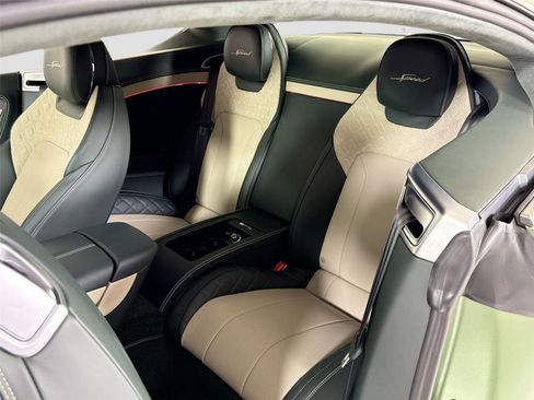 Used 2024 Bentley Continental GT Speed image 17