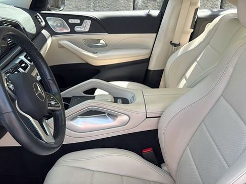 Certified 2022 Mercedes-Benz GLS 450 4MATIC image 29