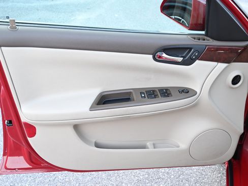 Used 2007 Chevrolet Impala LS image 14